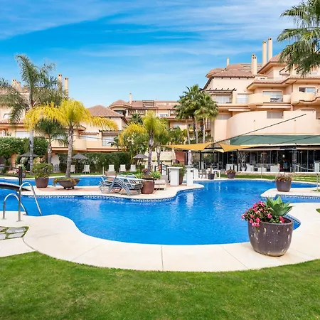 Casa Aloha Apartment Marbella